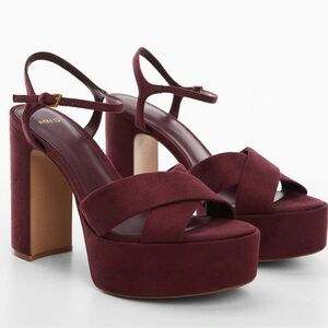 Mango Platform Cross Strap Round Toe Platform Sandals in Wine- Size 8
